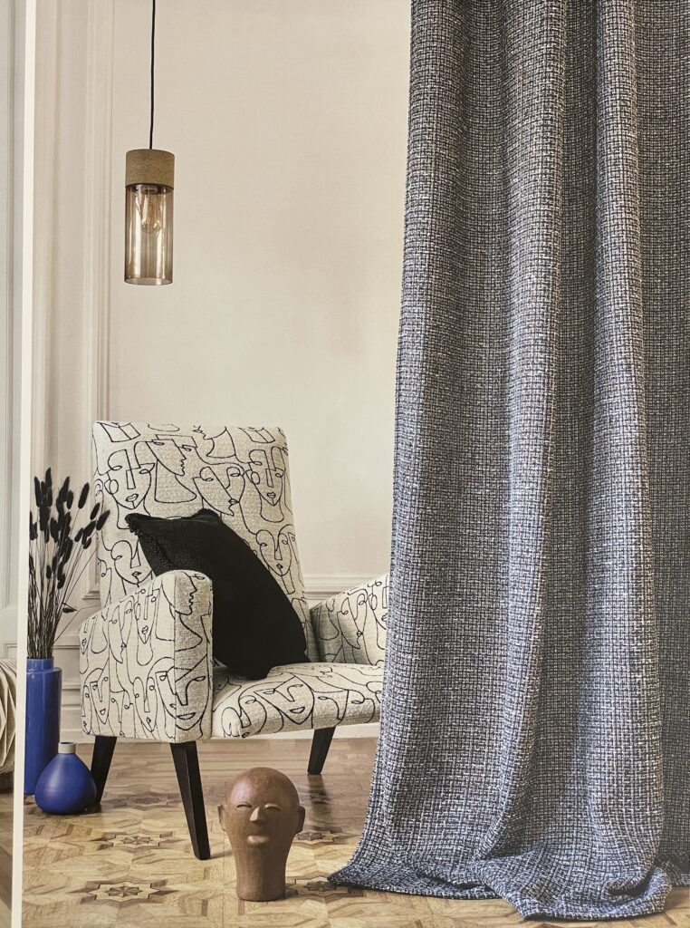 カメンゴ カーテン