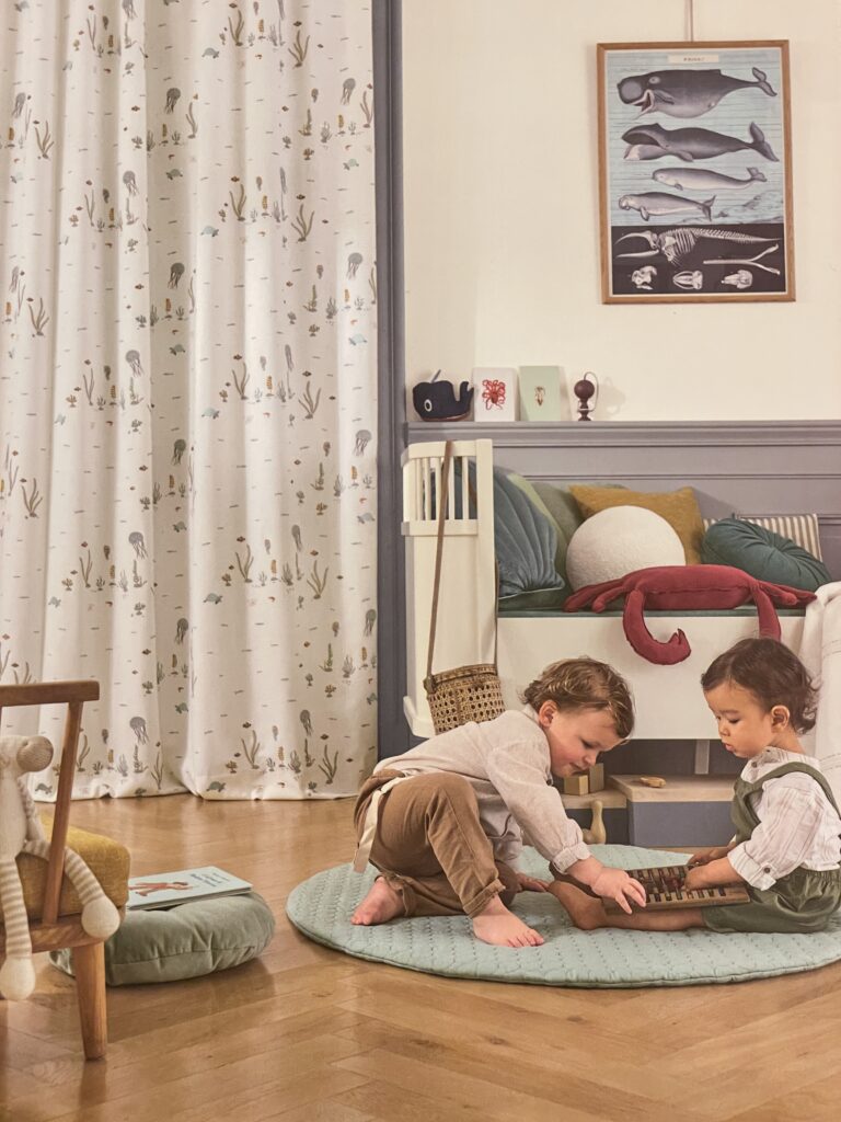 CAMENGO キッズ カーテン