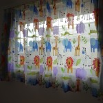 子供部屋のカーテン