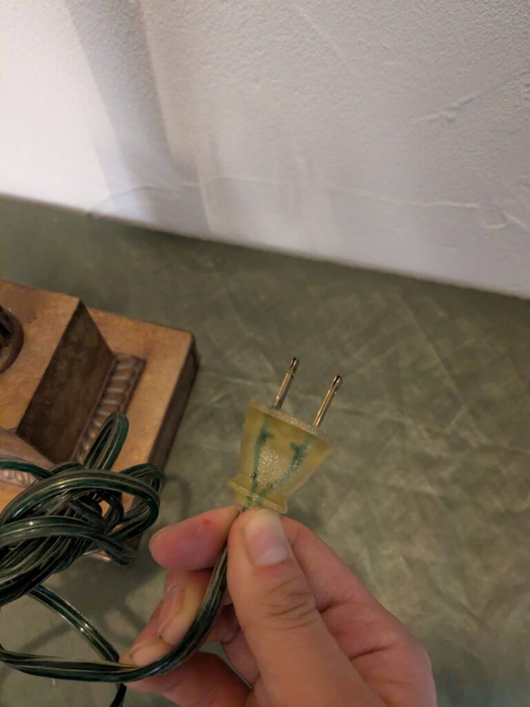 アンティーク 照明 器具交換 修理 配線 ソケット